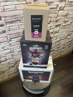 Nespresso Inissia Schwarz inkl. 200 Kapseln