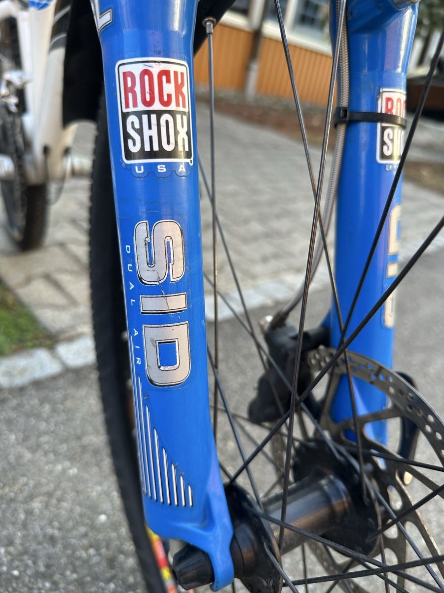 Focus Biciclette: Mountainbike Focus Thunder ab 1.- – Usato da Lyss venduto da Racingcamper27 2