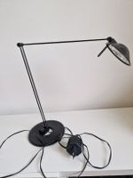 schöne,schwarze Schreibtischlampe