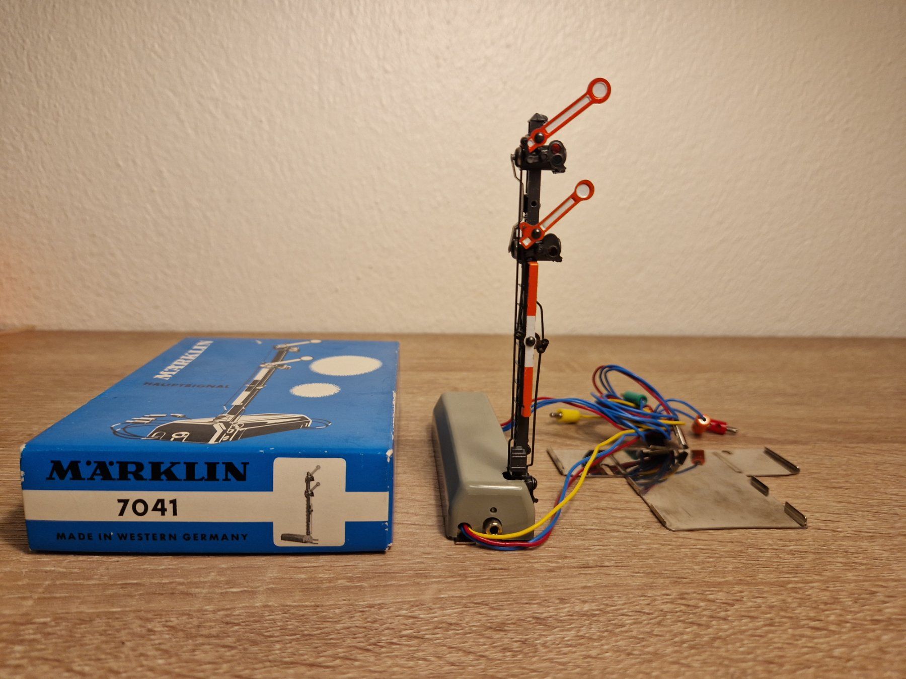 Märklin 7041 Hauptsignal H0 (2) | Kaufen Auf Produktbild-Vorschau 11