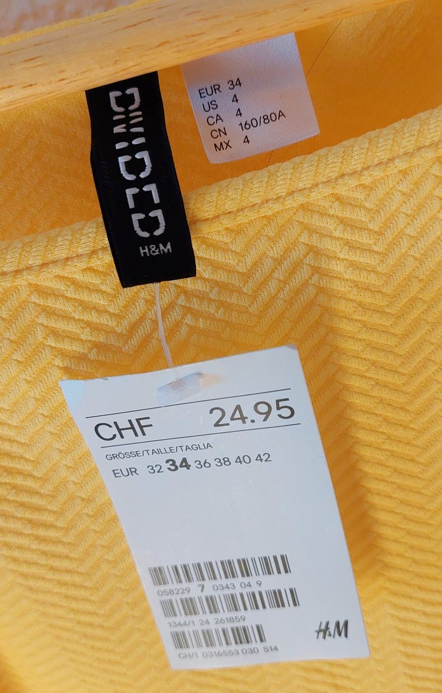 H&M Vestiti: Kleid H&M 34 - NEU – Nuovo e nell'imballaggio originale da Zizers venduto da toasty01 1