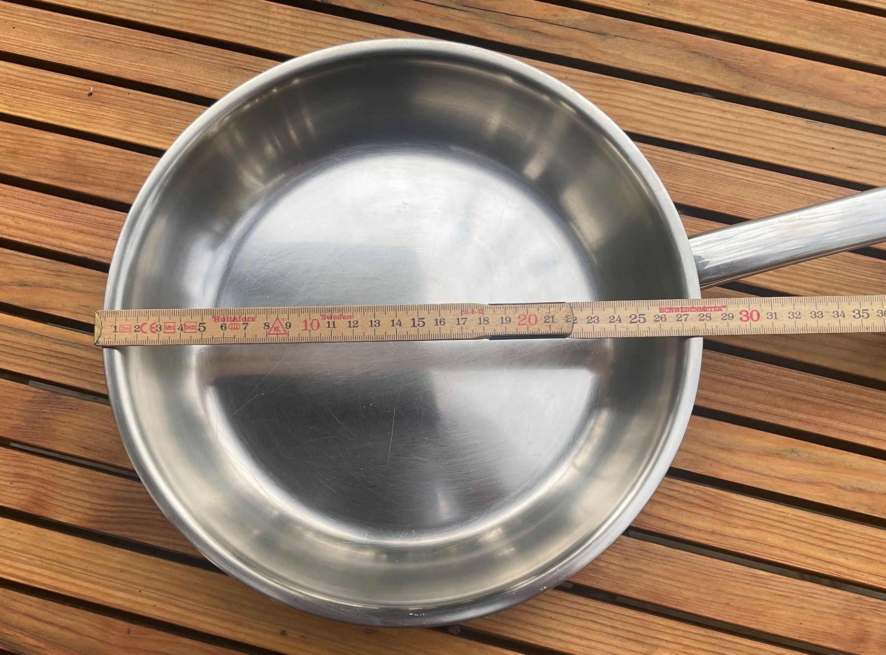 Pfannen: Edelstahl Bratpfanne Spring 26 cm – Gebraucht aus Dürnten von claefer1960 2