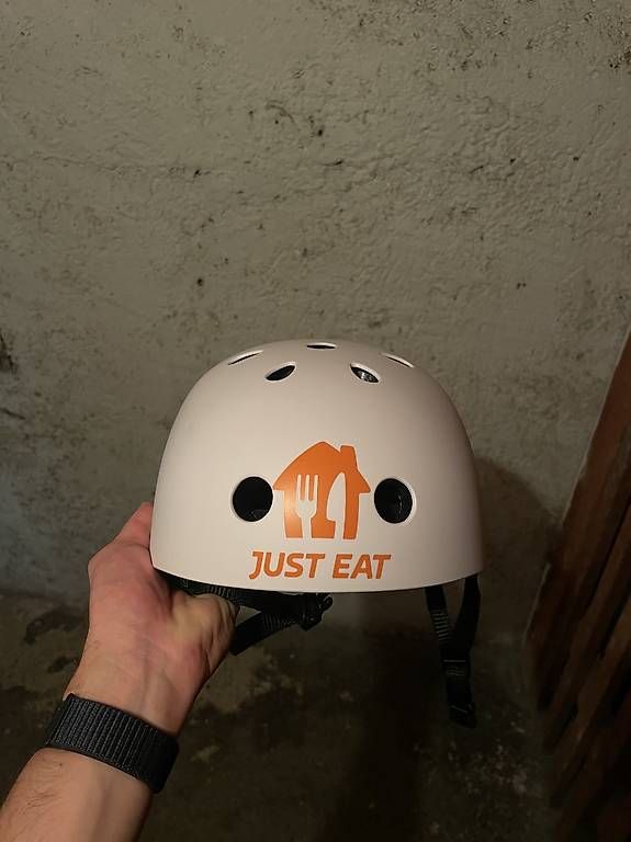 Helme: Helm grösse L – Neu und originalverpackt aus Basel von jan_vf8z