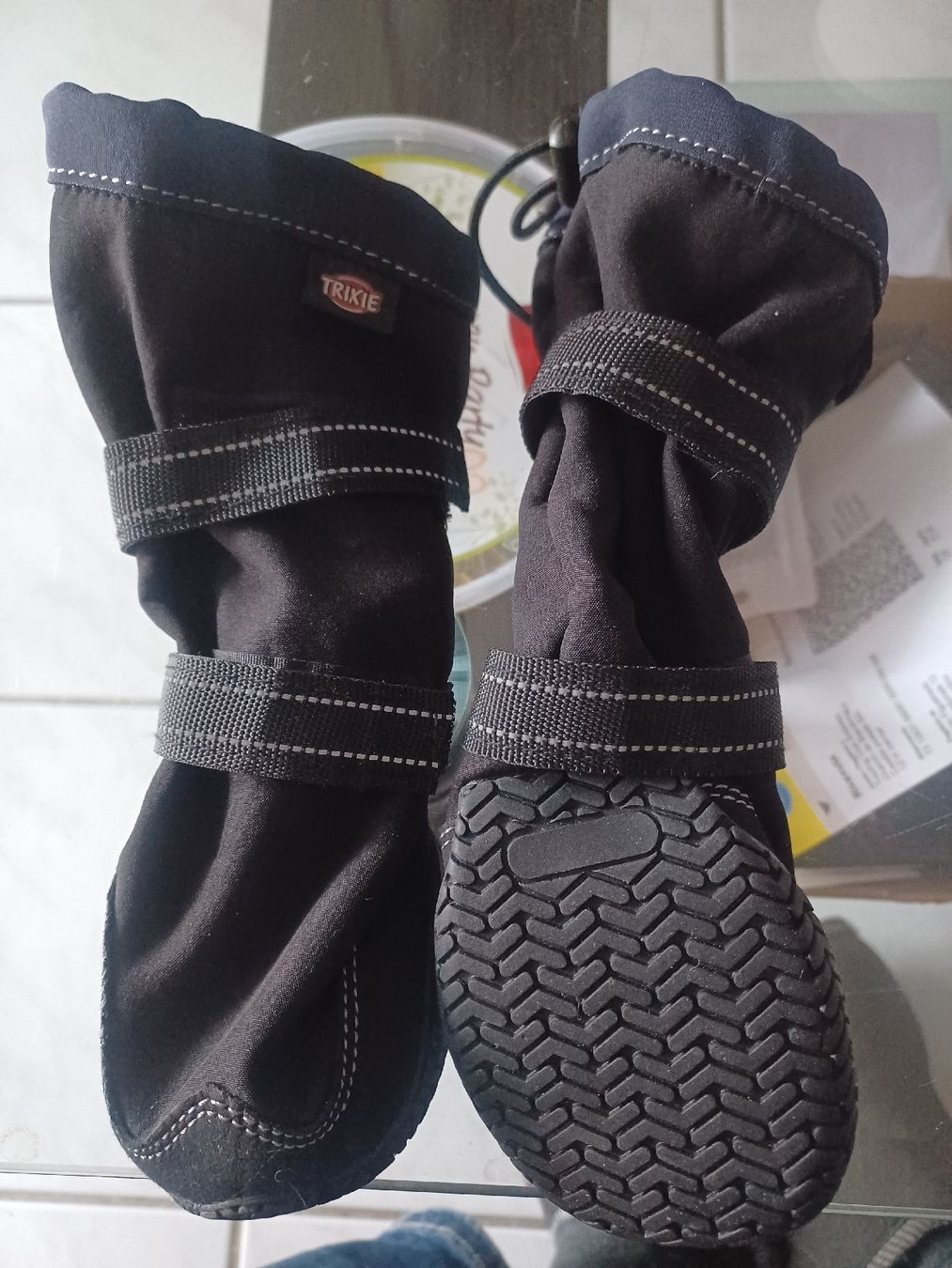 Abbigliamento: Scarpe protettiva per cani – Nuovo e nell'imballaggio originale da Magadino venduto da tei_7wpk 1