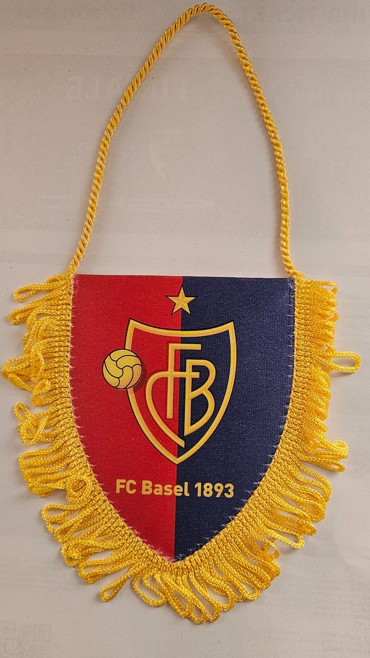 FC Basel Bandiere: FCB, FC Basel. älterer Autowimpel – Nuovo (secondo la descrizione) da Möriken AG venduto da Mavo 1