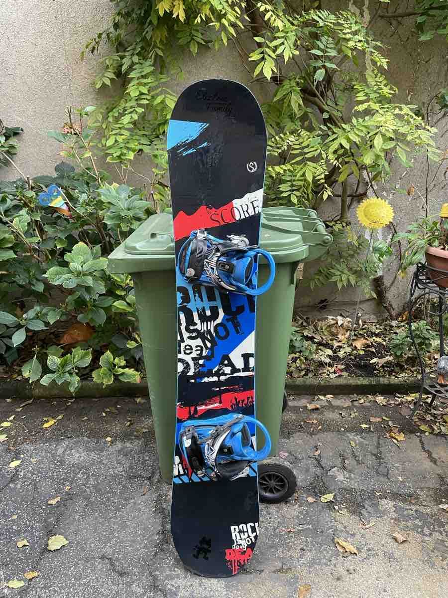 Nidecker Board: Snowboard Nidecker mit Bindung 152 cm – Usato da Biel/Bienne venduto da Urbue
