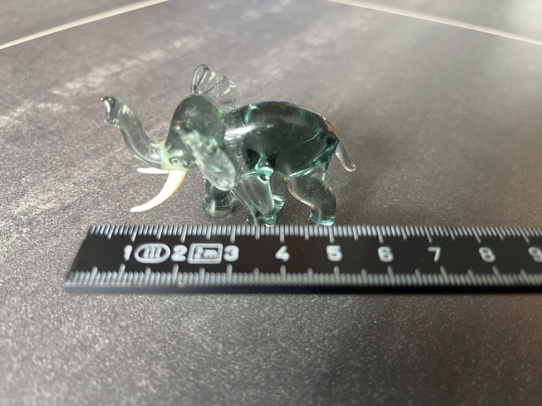 Statuette: Kleiner Elefant aus Glas – Usato da Aarau venduto da Swifty03 1