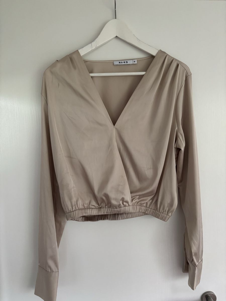 Na-kd Blusen: Blouse Na-KD beige – Gebraucht aus Zürich von mps_9cp7 5