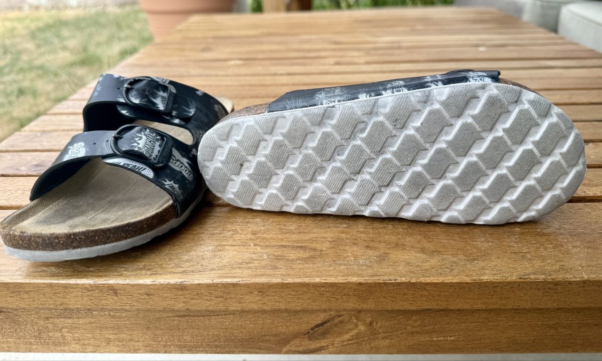 Schuhe für Jungen: Hausschuh Kinder 33 – Gebraucht aus Thalwil von val_bm5t 2