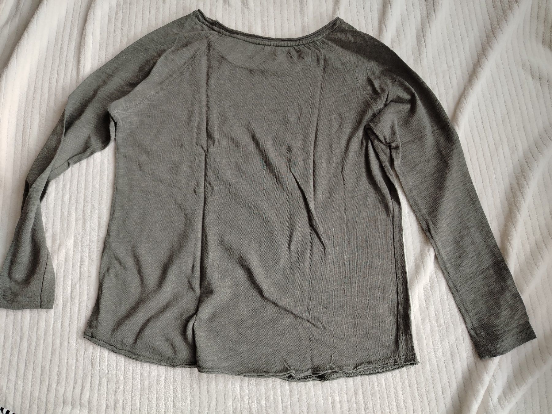 Pullover & Sweatshirts: Hochwertiger Baumwollpulli Grösse M/L – Gebraucht aus Schönenbuch von sop_n7zd 4