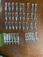 Lot de 38 pampilles en cristal 