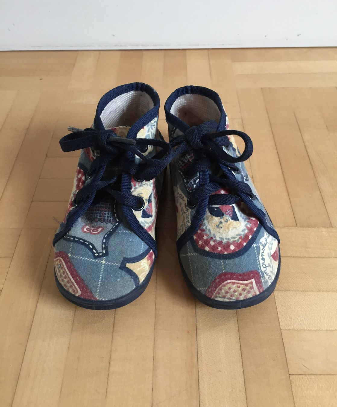 Scarpe per ragazzi: Kinderschuhe, Grösse 22 – Usato da Dietikon venduto da Klopfer05