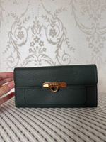 Salvatore Ferragamo Gancini Portemonnaie Leder Dunkelgrün