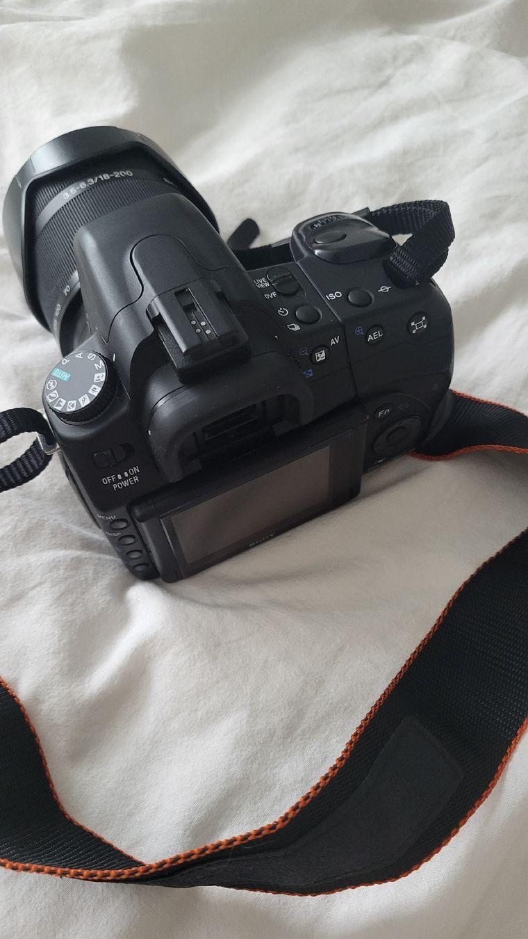 Sony Appareil photo: Sony Alpha 350 Kit – D'occasion à Rüegsauschachen par len_69hk 1