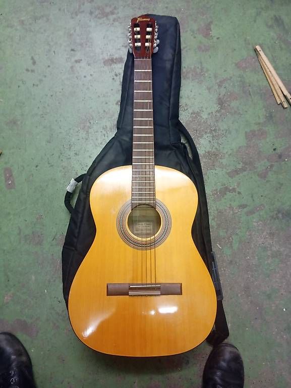 Framus Strumenti musicali: Framus Gitarre Classic Handmade Vintage – Usato da Basel venduto da Petergunn
