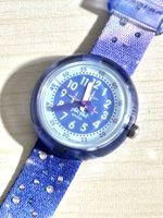 Kinderuhr Flik Flak blau lila Sternenmotiv gebrauchter Zu...