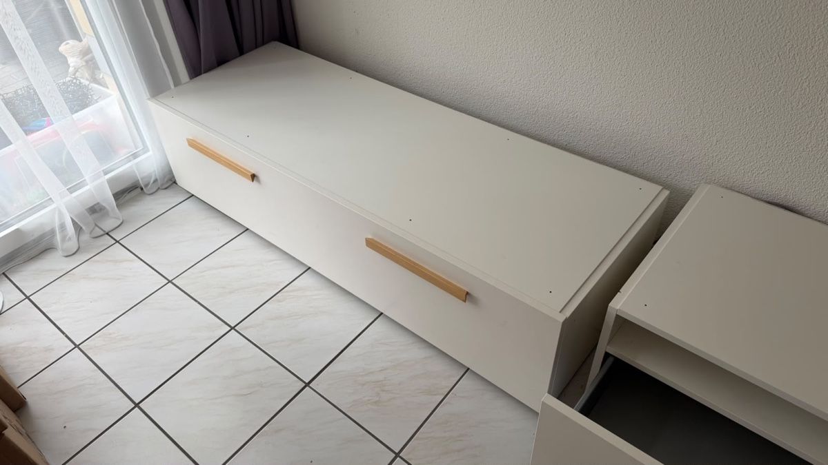 Mobili TV: 2 weisse TV-Möbel / Lowboards – Usato da Cham venduto da Rokkamare 4