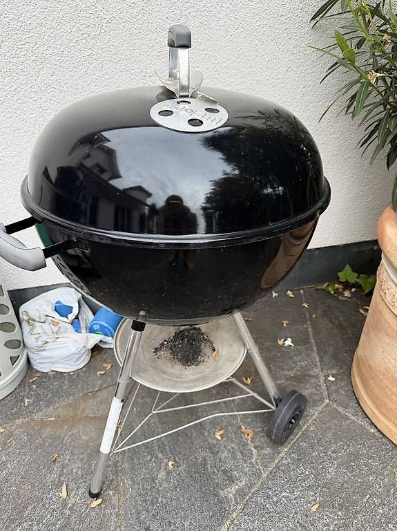 Griglie: Weber Holzkohlegrill – Usato da Baar venduto da Heike1978