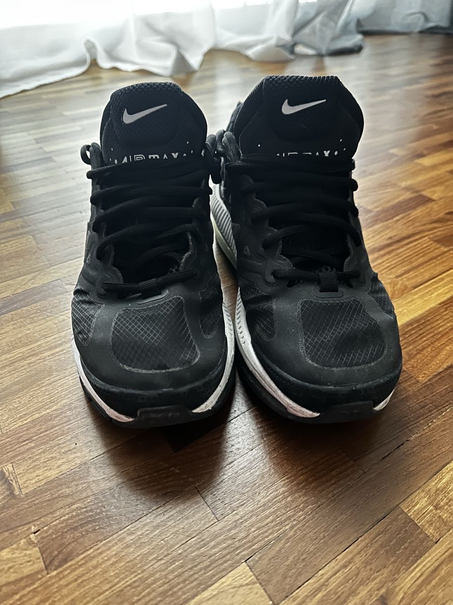 Nike Scarpe da uomo: Nike Air Max Alpha Savage, Schwarz, 42,5 – Usato da Wiesendangen venduto da fed_jsw7
