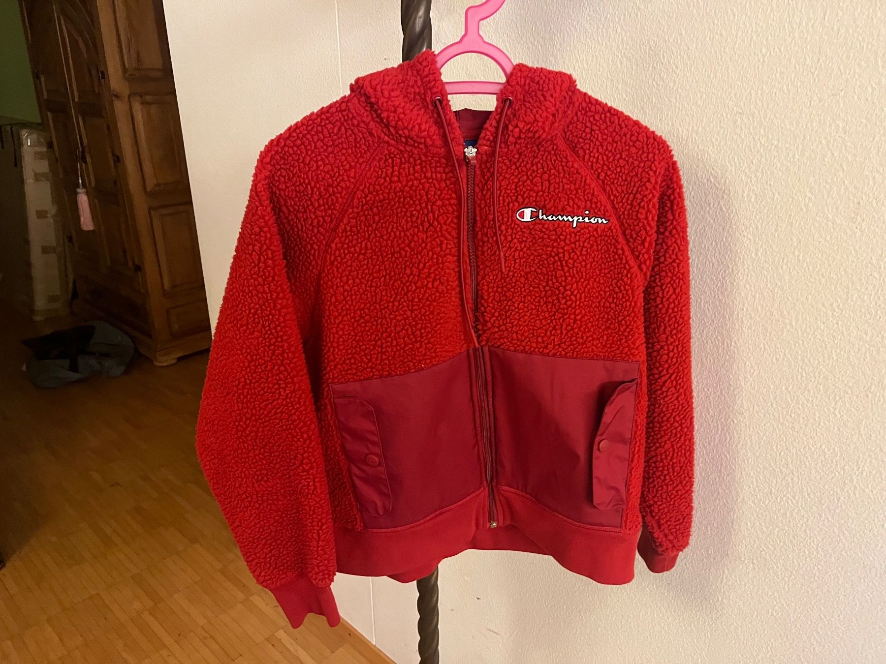 Giacche: Champion jacke xs – Usato da Oberengstringen venduto da Edu78