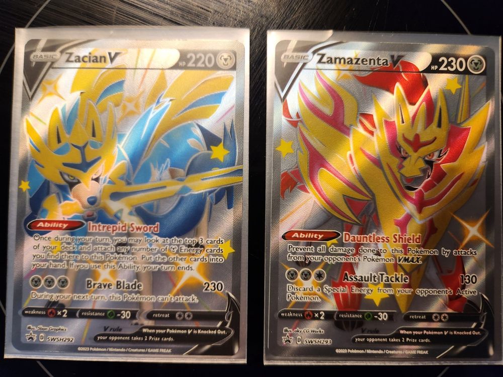 Lot De 2 Cartes Promotionnelles Pokemon Zacian V & Zamazenta V - SWSH292 SWSH293 Shiny Vault