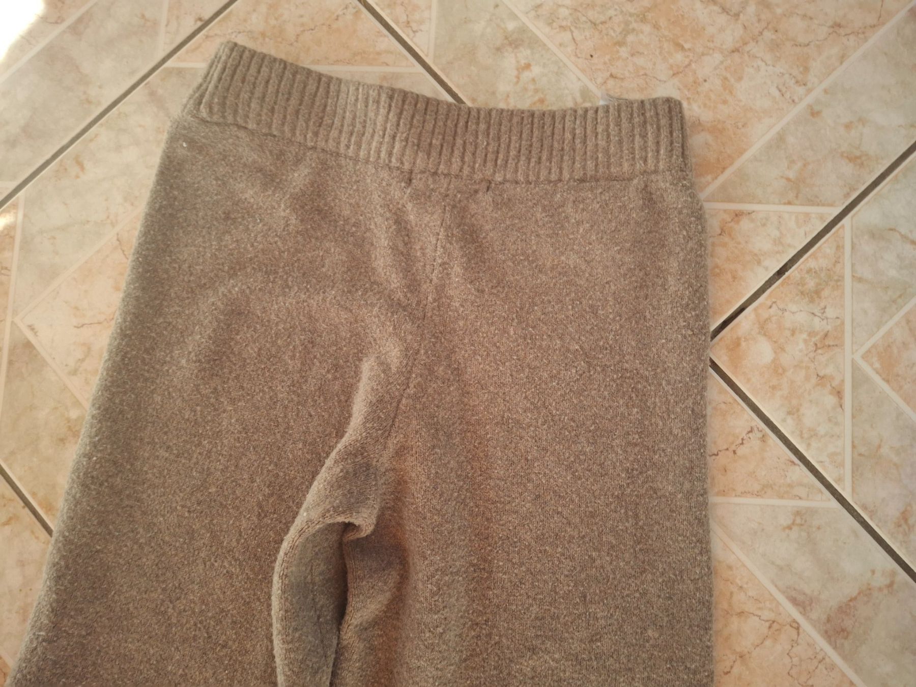 Pantaloni: Pantalon d intérieur taille XS marque Amisu – Usato da Villiers venduto da san_jn5w 5