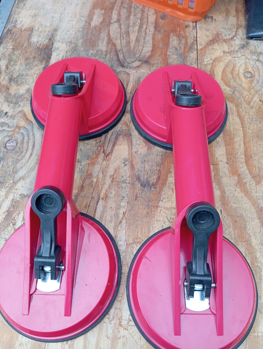 Tous les outils: 3er Saugnapfhalter – D'occasion à Lostorf par Jalbi