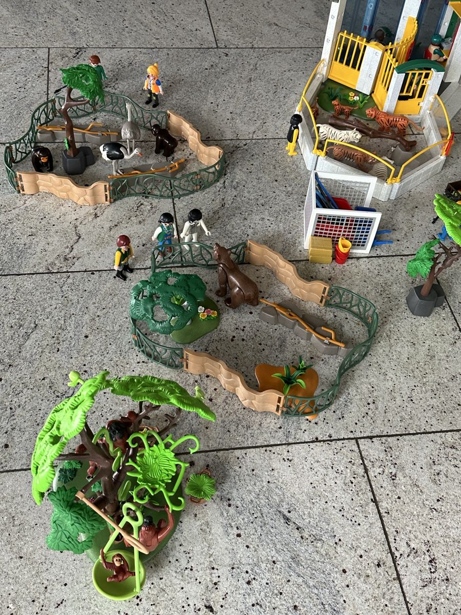 Playmobil Spielzeuge: Grosser Playmobil Zoo mit Arche Noah, Figuren und Zubehör! – Gebraucht aus Gisikon von sabee2 1