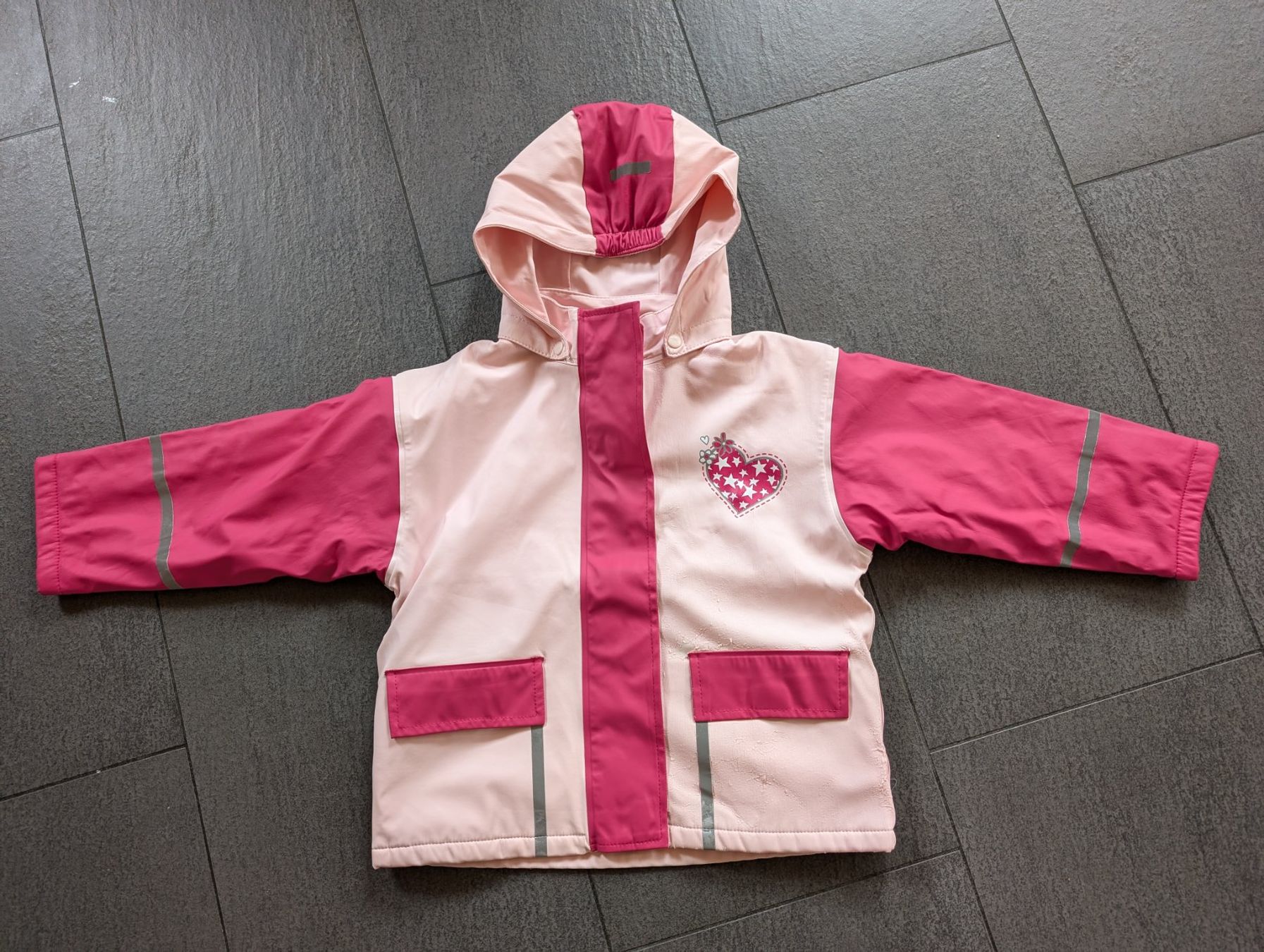 Jacken & Mäntel: Regenjacke Gr. 98 – Gebraucht aus Appenzell Enggenh. von vario414