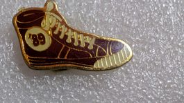Ansteckpin 271: Schuh