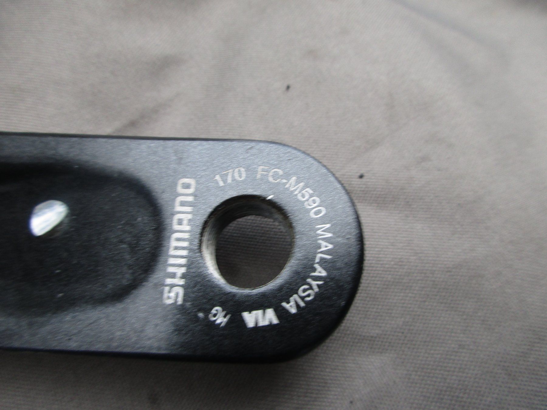 Pièces détachées: Shimano Deore  Kurbelgarnitur 170mm – D'occasion à Ottikon par Locomotive01 5