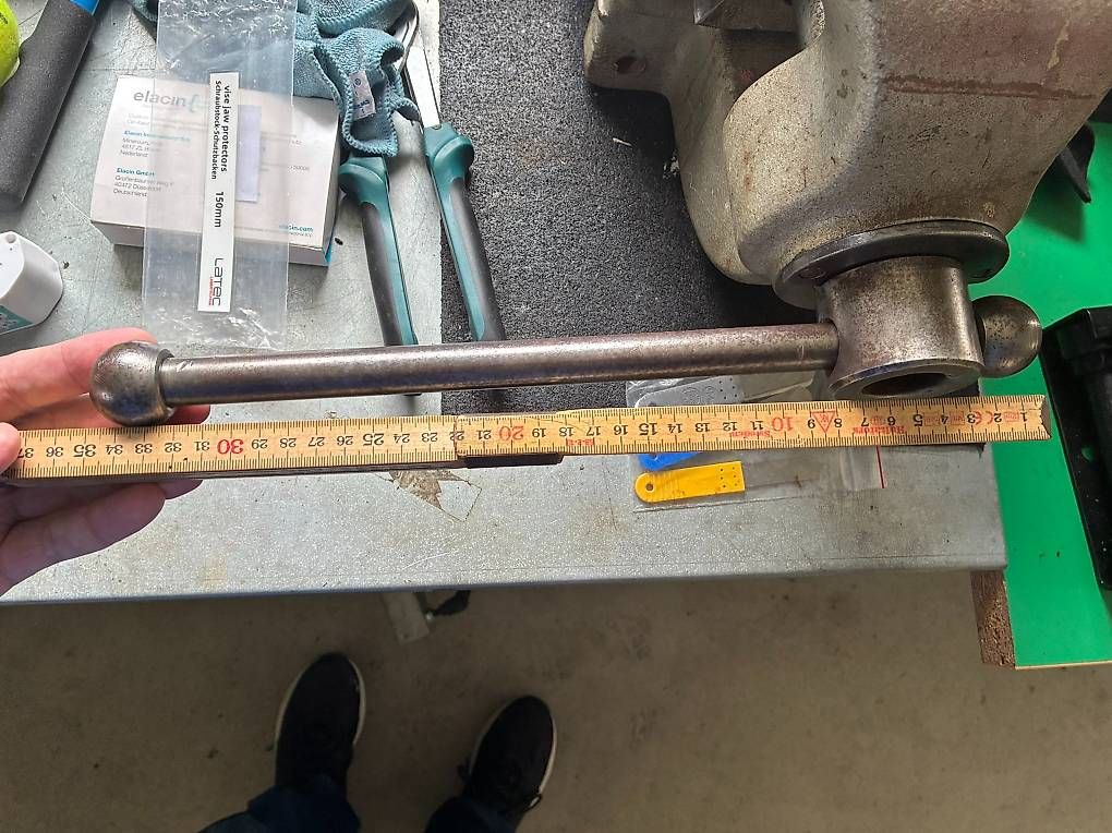 Tutti gli attrezzi: Gressel Schraubstock massiv 150mm – Usato da Luzern venduto da Nautico 2