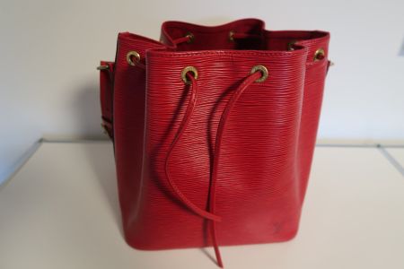 Louis Vuitton Noé Epi rot - top Zustand