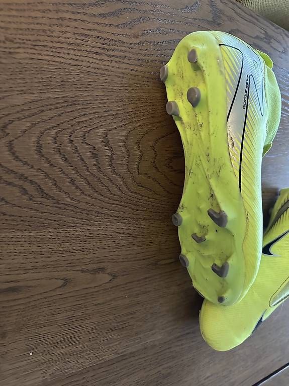 Nike Scarpe per ragazzi: Nike Air Zoom – Usato da Lachen SZ venduto da ElianaV 3