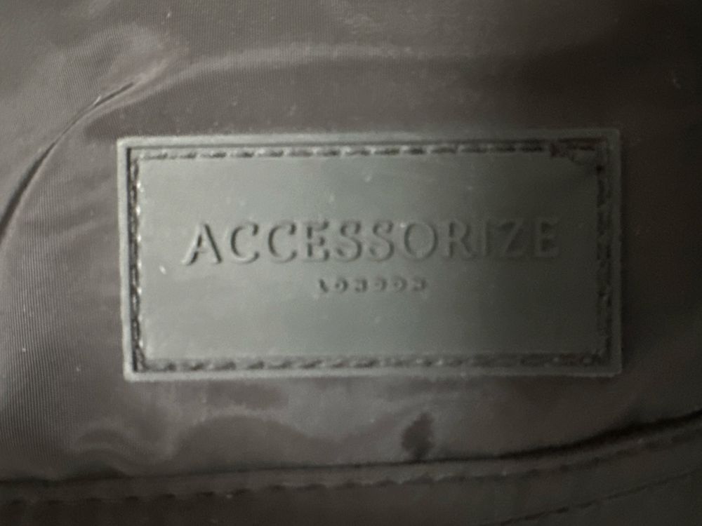 Borse: Tasche für universelle Benutzung – Nuovo (secondo la descrizione) da Erlinsbach venduto da endryas 1
