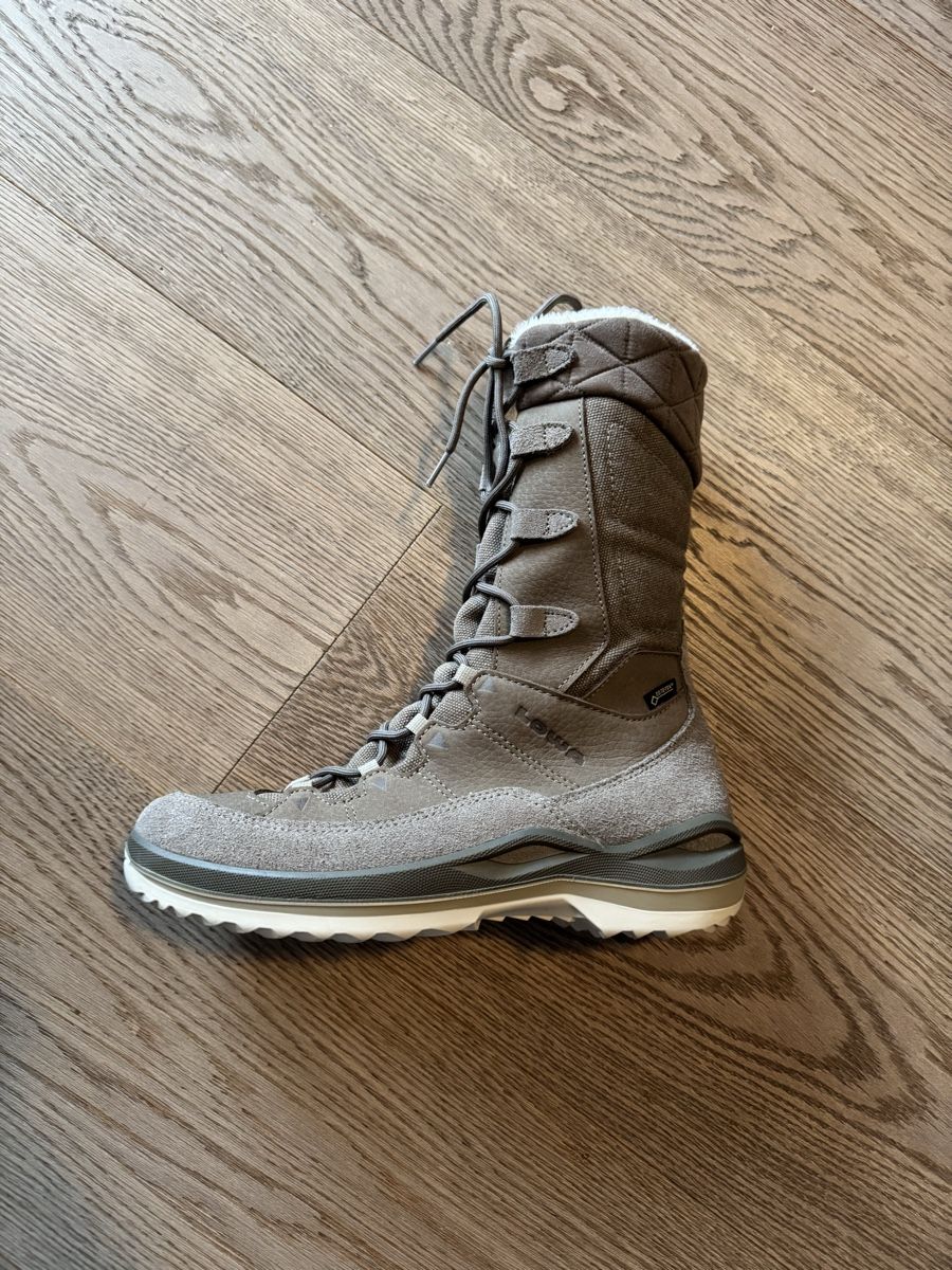 Lowa Scarpe da donna: Lowa Winterstiefel – Usato da Meiringen venduto da kradat