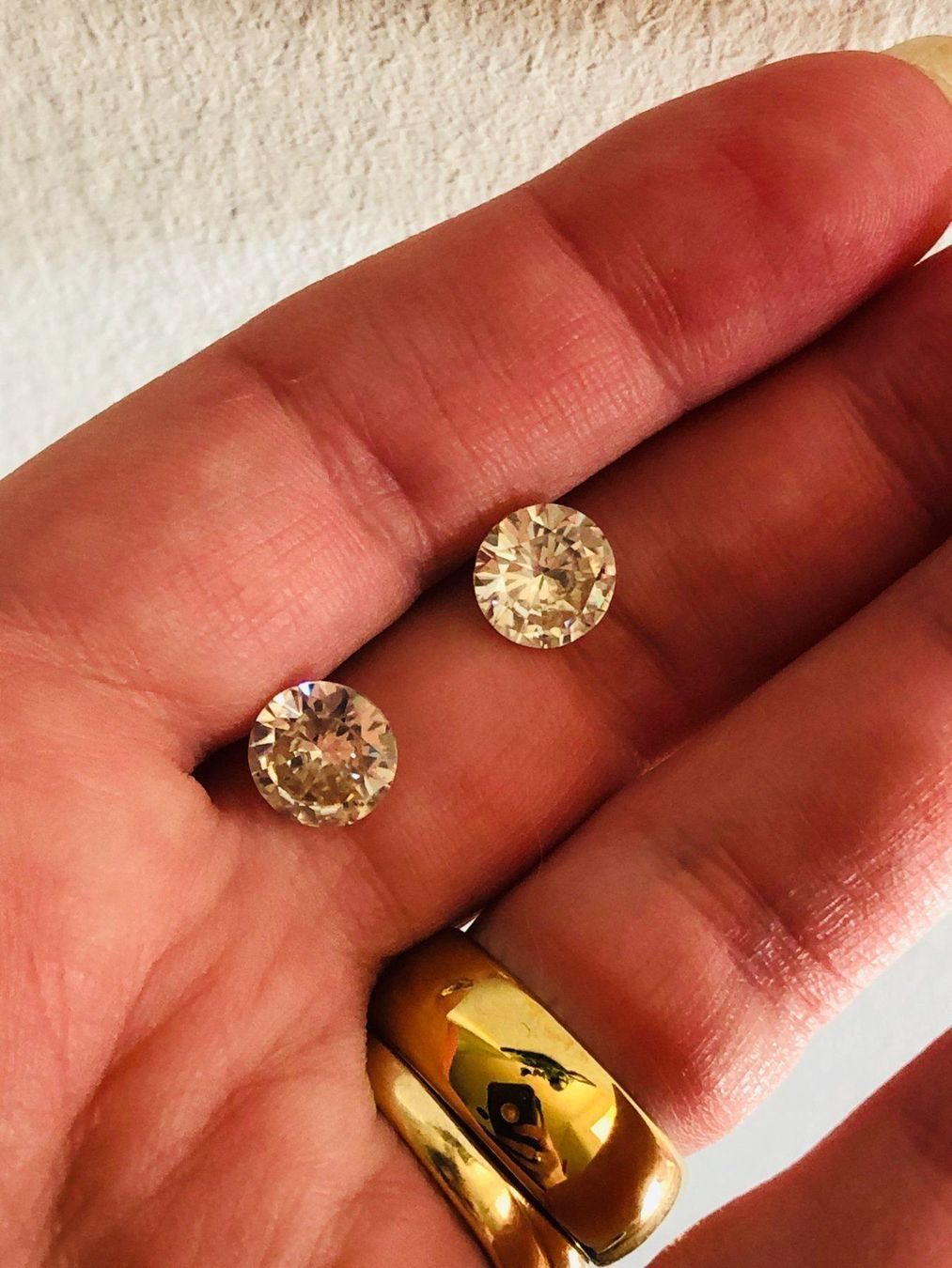 Pietre preziose: 3.51 ct 2pc-VVS1.8 mm Ice White Round Pair Moissanite – Nuovo e nell'imballaggio originale da Genève venduto da AGBERG 7