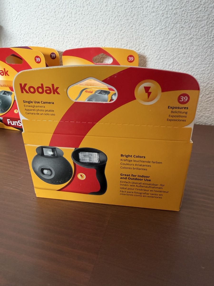 Kodak Fotocamera: Kodak Einwegkameras – Nuovo e nell'imballaggio originale da Zug venduto da RainOr 3