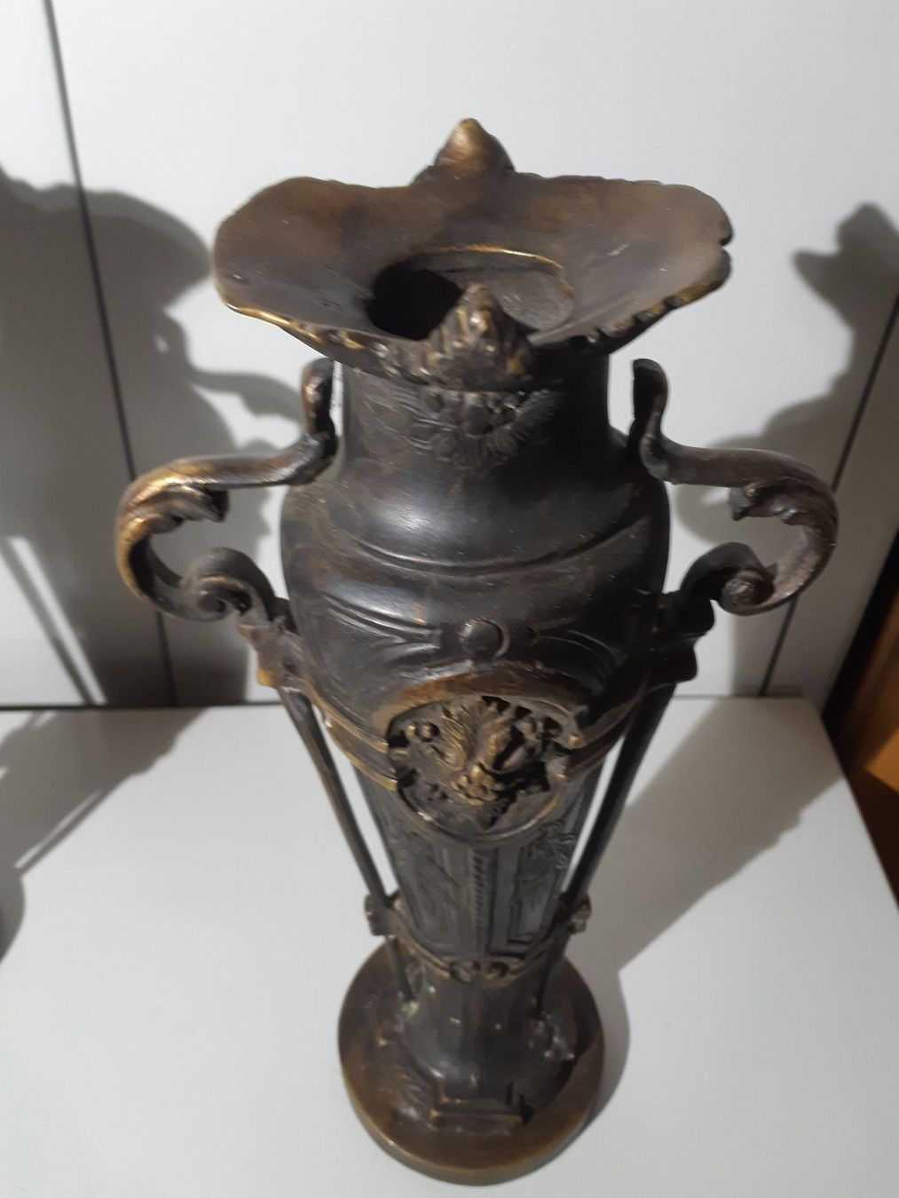 Sculture & Statue: Bronze Vasenpaar Antik – Usato da Grindelwald venduto da carro5 3