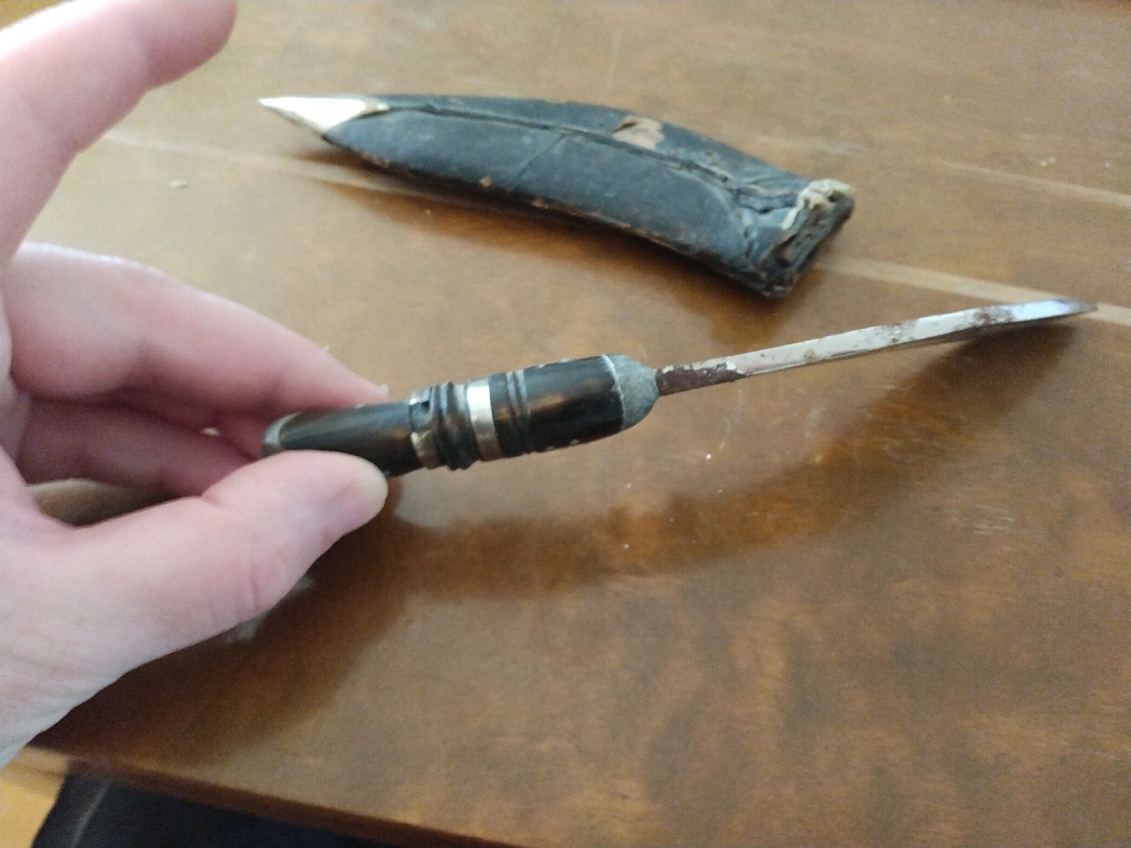 Besteck: Vintage Kukri Messer mit Scheide, Handarbeit, Nepal – Gebraucht aus Willisau von dan_qdp9 2