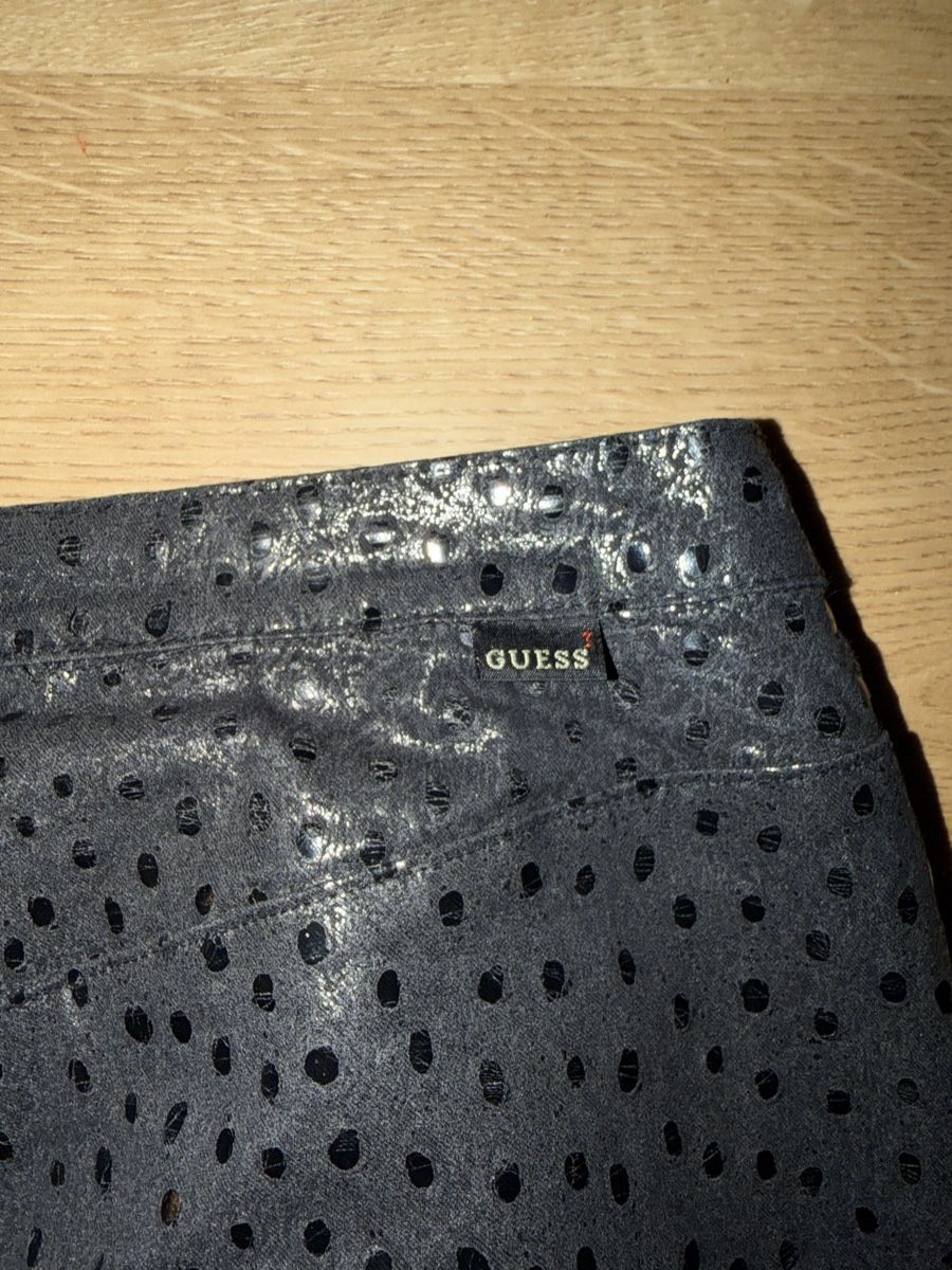 Guess Pantaloni: Hose Guess – Usato da Jona venduto da HappyHappyHappyHappy 3