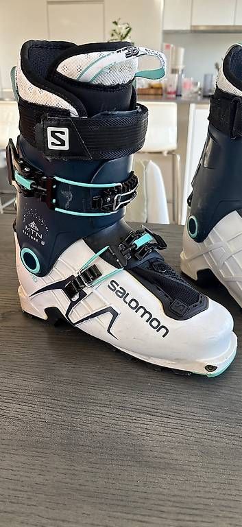 Salomon Scarpe da donna: Chaussures Salomon MTN explore W – Usato da Vessy venduto da matzou