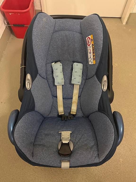 Auto-Kindersitze: Maxi cosi – Gebraucht aus Baar von Elgrande12