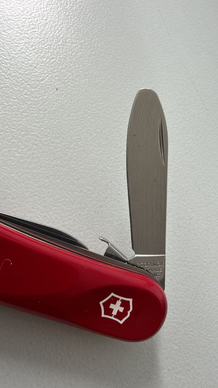 Victorinox Couteaux de poche: VICTORINOX SACKMESSER – D'occasion à Zürich par Frei-Occasionen 6
