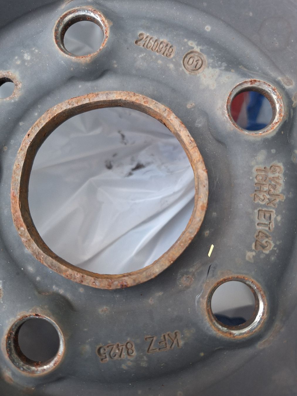 Volkswagen Cerchioni: stahlfelgen vw passat – Usato da Seuzach venduto da Taz64