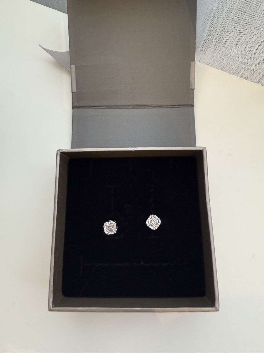 Orecchini pendenti & Orecchini a lobo: 925 Silber Ohrstecker mit funkelnden Steinen – Nuovo (secondo la descrizione) da Winterthur venduto da fij_f65r 1