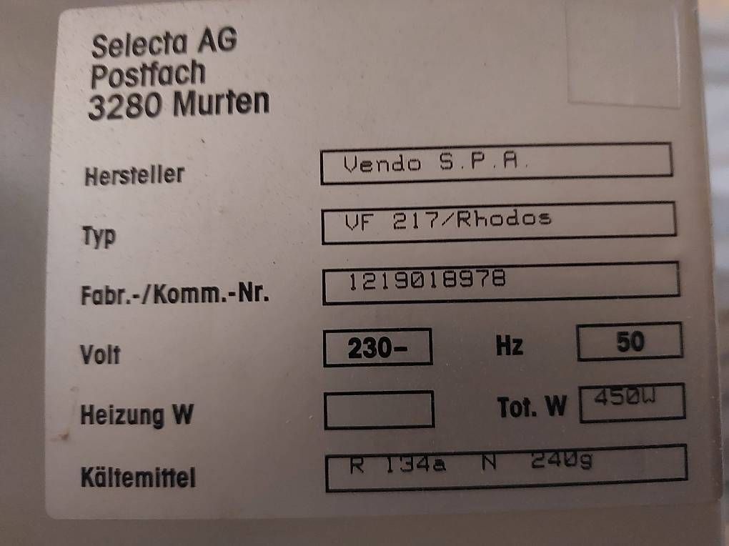 Selecta Altro per Gastronomia & Hotel: Selecta Getränke Automat – Usato da Ottikon venduto da nag-champa77 3