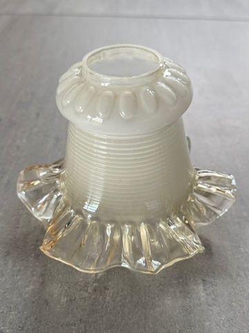 Paralumi: Jugendstil - Glas-Lampenschirm - opalweiss - goldgelb – Usato da Zürich venduto da Alot16 5
