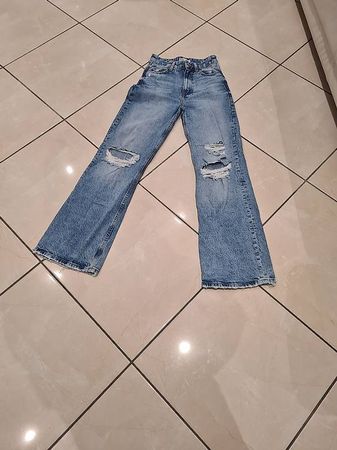 Bershka Jeans 90s wide Gr. 34