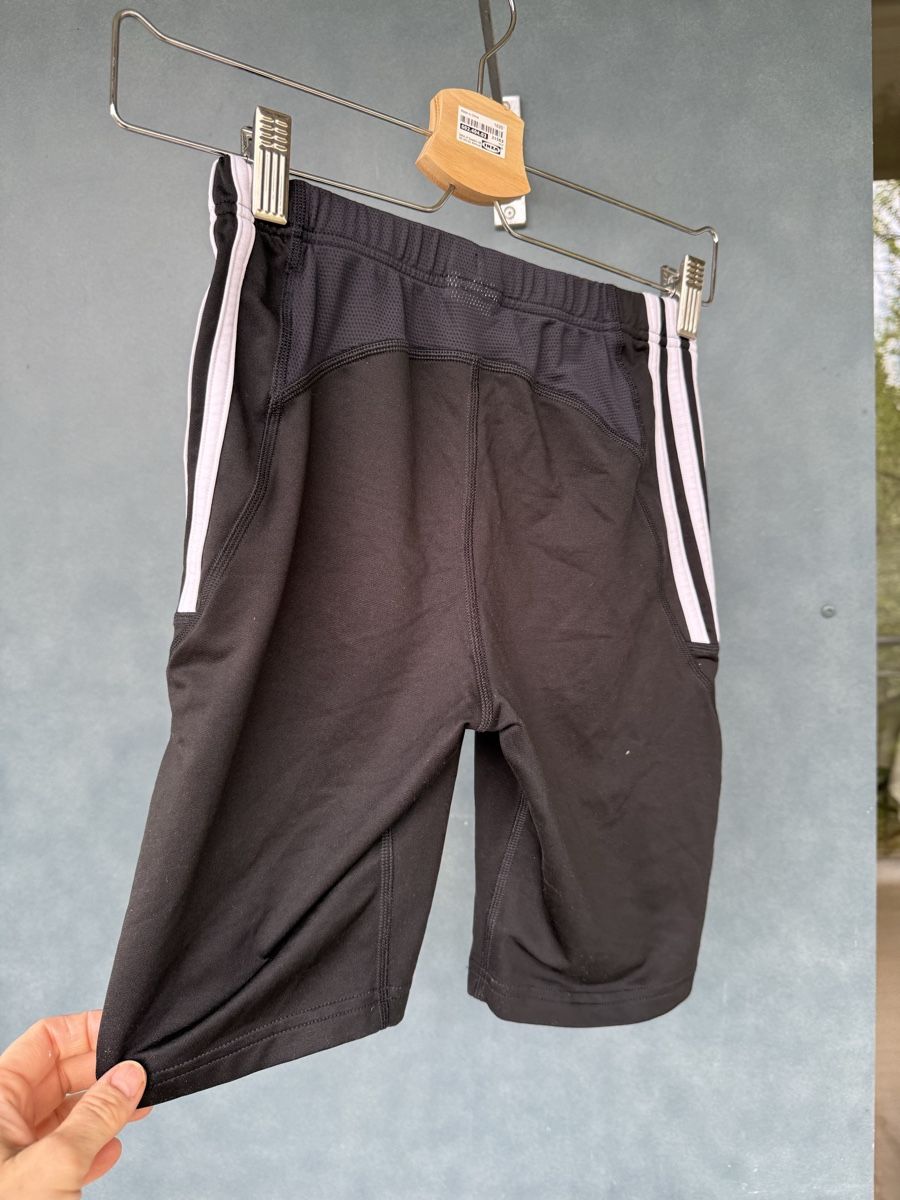 Adidas Pantaloni: Adidas Sport Shorts, Gr. S – Usato da Egg b. Zürich venduto da Flummi 2